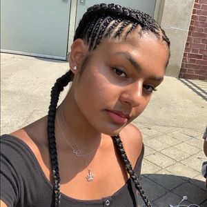 Meet your Posher, Emma